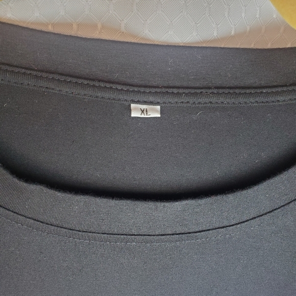 Unbranded Woman's NWOT 80'S Theme Tshirt Black with Colorful Monogram XL. - Picture 4 of 7